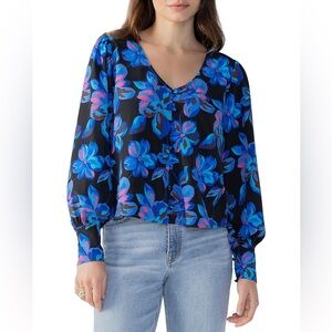 NWT Sanctuary Floral Print Button Up Blouse oversized